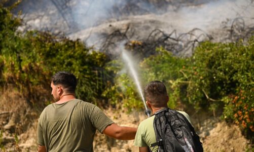 situata e zjarreve ne shqiperi vetem 3 vatra aktive vengu mirenjohje per strukturat operacionale