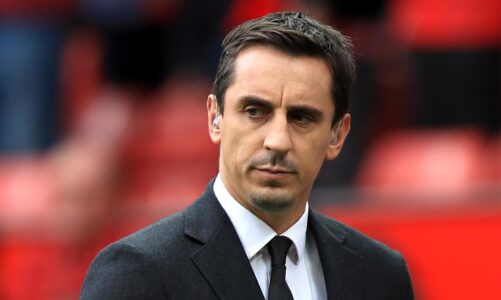 gary neville nuk ndal kritikat manchester united eshte kthyer si nje varreze per lojtaret