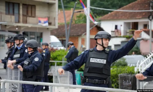 hidhet lende plasese ne oborrin e nje shtepie ne veriun e kosoves