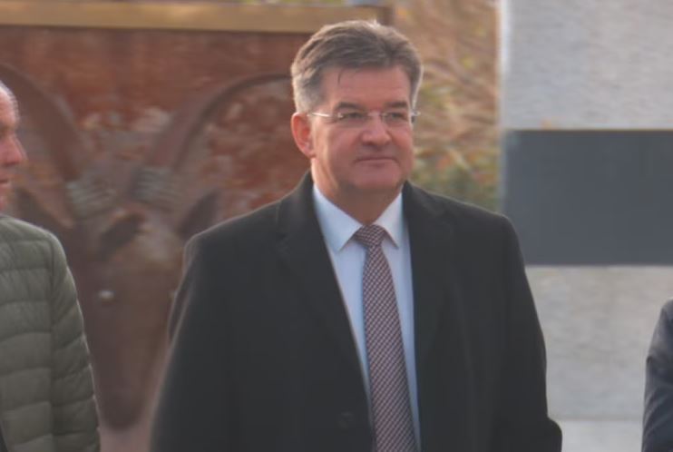 lajcak te premten ne prishtine perpjekje per riperteritjen e bisedimeve kosove serbi