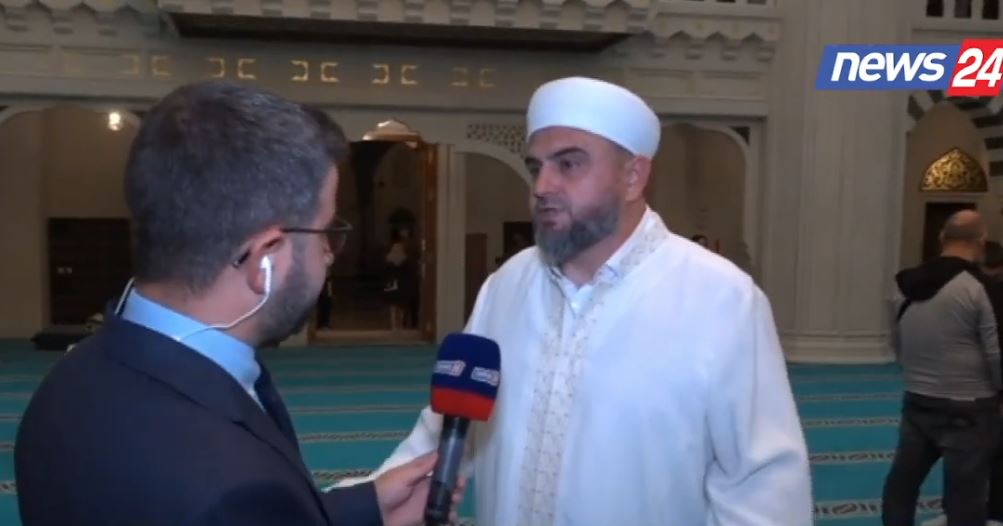 ekskluzive intervista e pare e imamit te xhamise se namazgjase teqja shuan zerat xhamia nuk ka imam turk