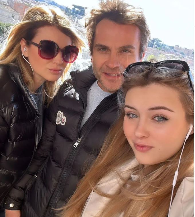 ilir shaqiri emily shaqiri partneri (6)