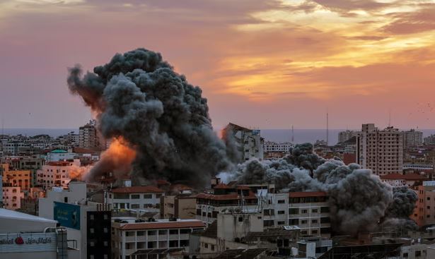 izraeli paralajmeron nderhyrje ne jug te libanit paralajmerohen civilet qe te largohen