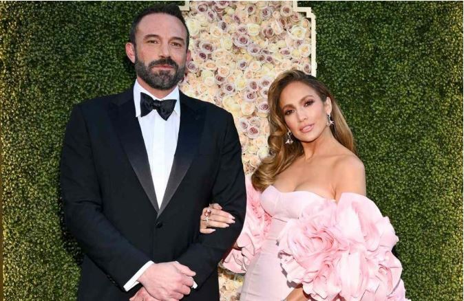 jennifer lopez kerkon qe ben affleck ti ktheje parate