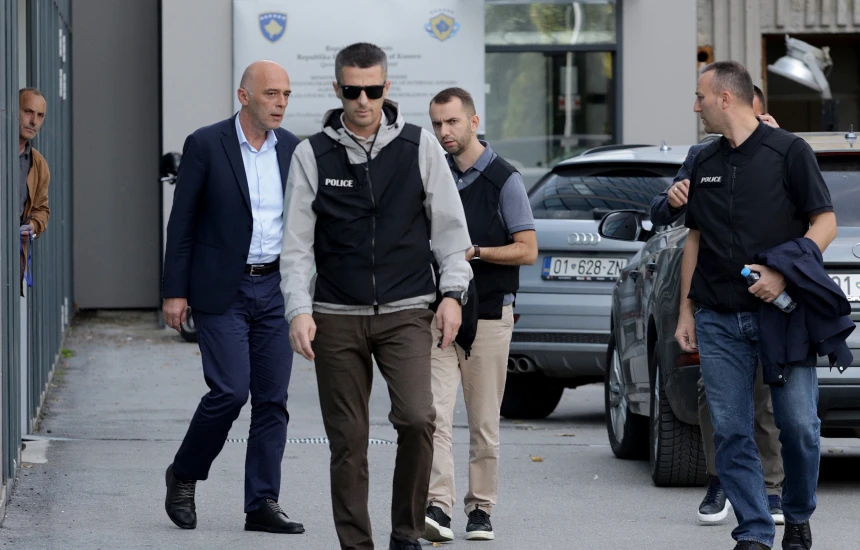 kosove arrest shtepie per zyrtarin e ministrise se mjedisit qe dyshohet per korrupsion