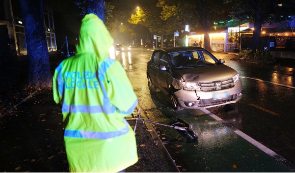 la pas te birin 6 vjecar humb jeten tragjikisht ne aksident emigranti shqiptar ne itali