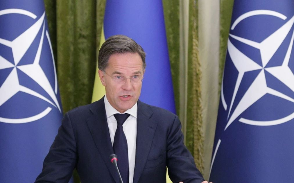 mark rutte njofton nisjen e stervitjes berthamore te nato s jetike te forcojme mbrojtjen tone kundershtaret duhet te dine qe jemi gati ti pergjigjemi cdo kercenimi