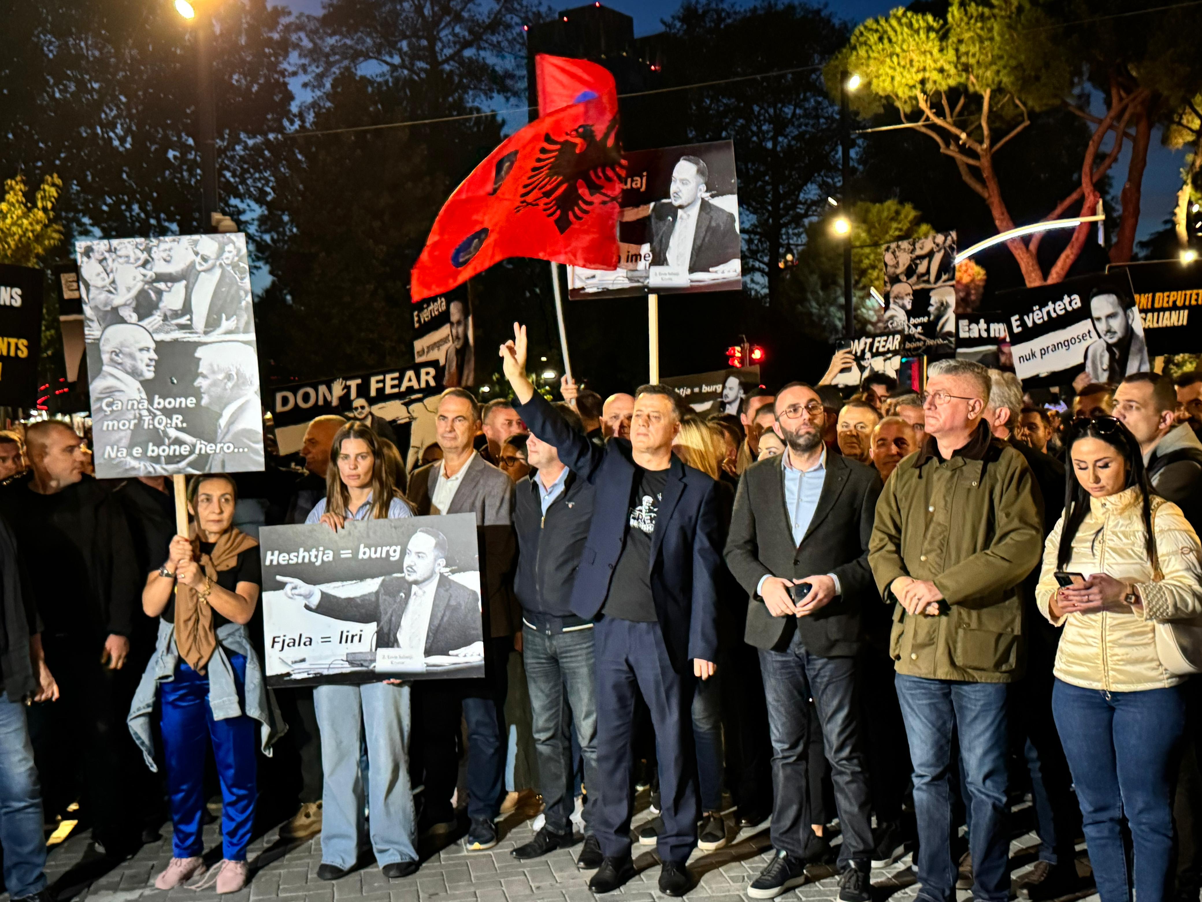 protesta e opozites pd (7)