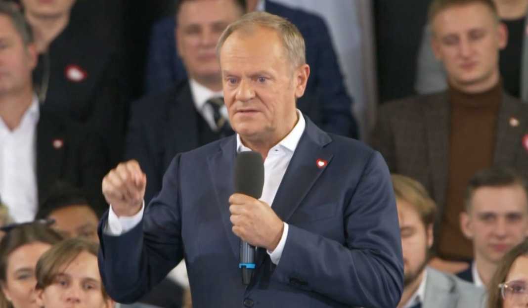 polonia rebelohet ndaj be tusk sdo ta respektojme te drejten per azilin