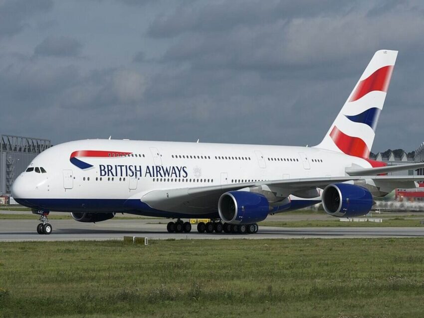 situate e papritur ne nje fluturim te british airways avioni me qindra pasagjere rikthehet aty ku u nis pas rreth 9 oresh ne ajer