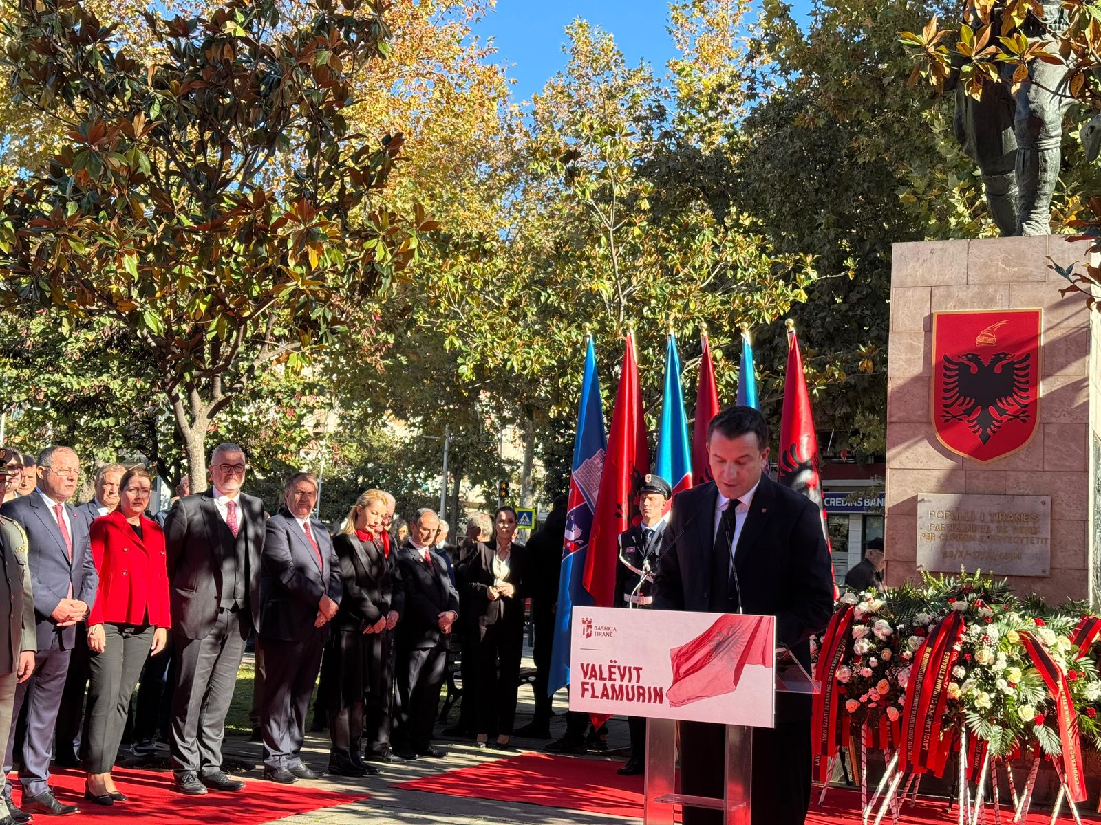 tirana feston 80 vjetorin e clirimit veliaj sot ngrihemi mbi egoizmin ndarjet dhe perplasjet e panevojshme