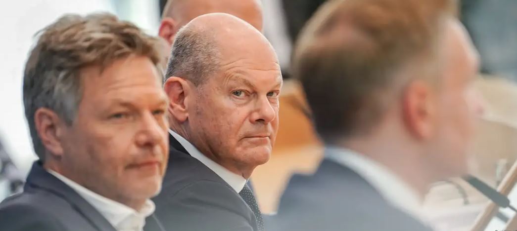 une jam kancelari olaf scholz shperthen para partnereve tij politike perpiqet te mbaje te bashkuar qeverine duhet te kapercejme sfidat dhe te bejme me shume