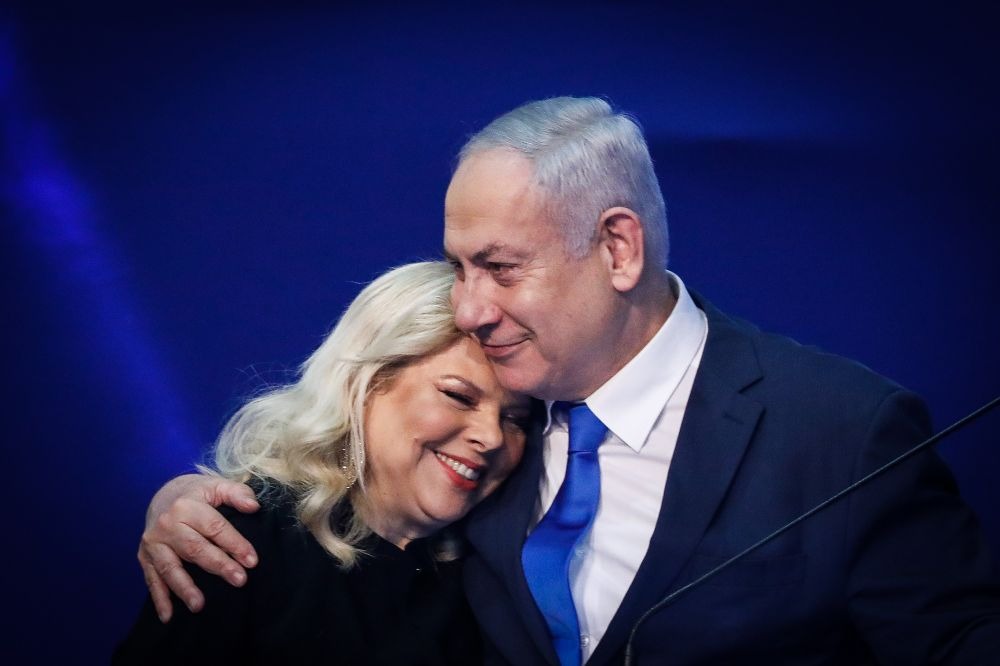 pas benjamin netanyahut merret nen hetim dhe bashkeshortja tij sara netanyahu ja per cfare akuzohet gruaja e kryeministrit izraelit