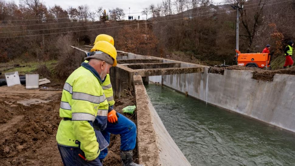 sulmi ne veri te kosoves instituti i shendetit publik dy jave pas incidentit uji nga kanali i iber lepencit eshte serish i pijshem